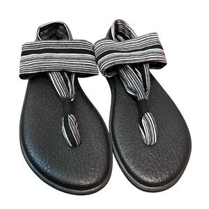 Sanuk Yoga Sling 2 Sandals‎ Women’s Size 9 Black White Stripe Comfy Shoes